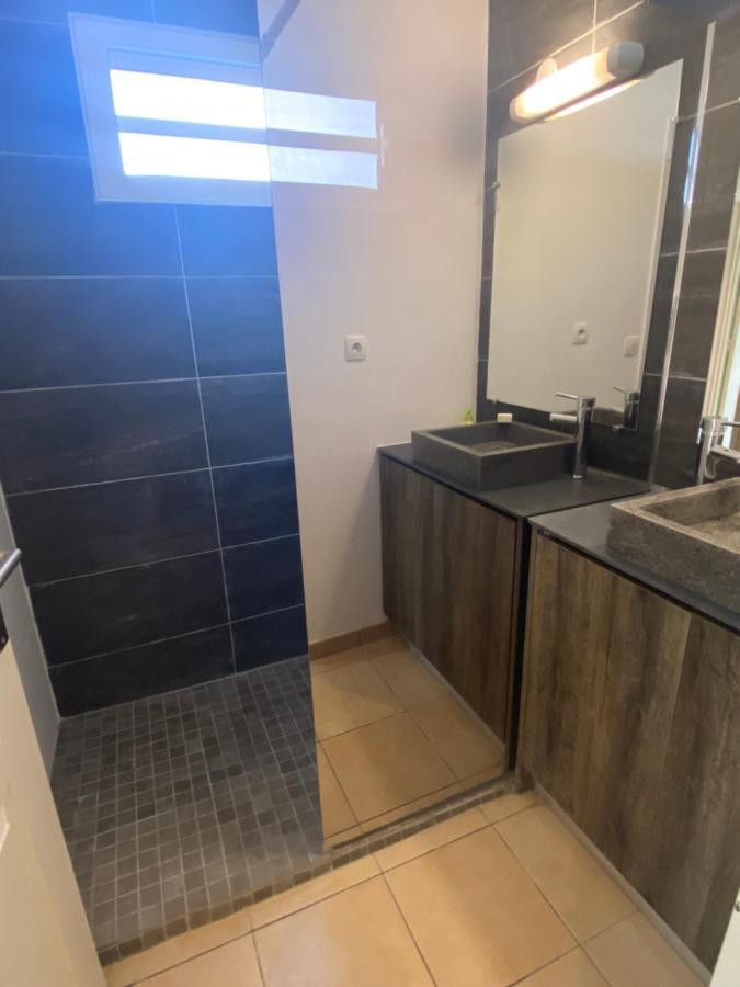 Appartement F2 Avec Piscine Saint-Andre Exterior photo